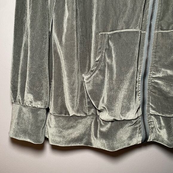 NWT POL Women's size Large Gray Velvet Valeur Embroidered Rose Hoodie Sweatshirt - Picture 4 of 10